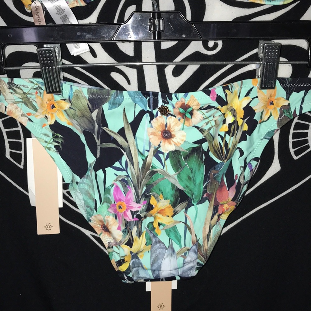 Nanette Lepore Swim size 4 green flowers print new - Picture 7 of 7